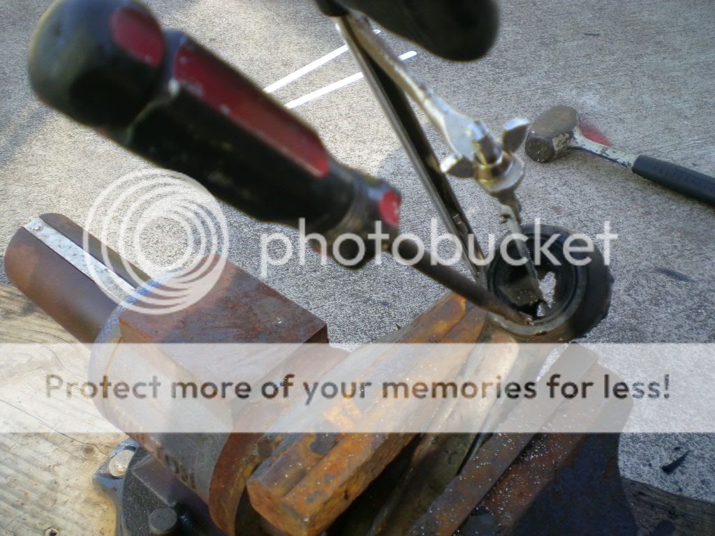 [DIY] How to remove bushings without a press [PICS] HondaTech